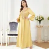 Vêtements ethniques Robe Abaya élégante avec décolleté en V et manches longues perlées complexes Abayas du Moyen-Orient pour femmes Vestidos Elegantes Para