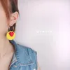 フープイヤリングQumengファッション日本韓国女性スタッドレッドラブハートシェイプサークルガール樹脂ジュエリーギフト