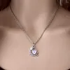 سلاسل المصمم الأصلي Crescent Love Necklace لطيف كلاسيكي أزياء المجوهرات هو لصديقة