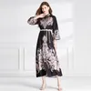 Donna Nero Casual Party Floral Maxi Dress Designer Robe Manica lunga Stand Colletto Lace Up Vacanza Abiti eleganti aderenti 2023 Primavera Autunno Vita alta Runway Frocks