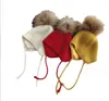 Bambino per bambini peluche Raccoon ball cappelli lavorati a maglia ragazzini ragazze banda verticale protezione per maglieria berretto autunno inverno bambini fodera berretto caldo Z5616