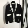 Damestruien Designer Borduurmotief Gebreid Top Meisjes Milan Runway V-hals Letter Button Shirt Vest 49H7