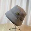 Tasarımcı şapkaları güneş şapkaları ev balıkçı şapkası ile büyük ağzına kadar güneş koruma güneşlik şapkası şapka seyahat şapka şapka 6zgd