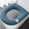 Tampas de assento no vaso sanitário capa de inverno fofo perto de esteira de tapete lavável acessórios de banheiro tricô de cor pura lave macia bidet