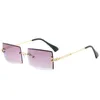 Lunettes de soleil sans bords pour femmes et hommes, petites lunettes de soleil rectangulaires tendance, Style de voyage d'été, UV400, nuances dorées et brunes pour hommes