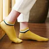Mulheres meias de inverno 2023 Silhas de algodão Slippers de algodão curto tornozelo confortável respirável coreano harajuku
