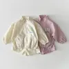 Barboteuses bébé fille vêtements coréen été garçons et filles veste TopShorts ensemble décontracté mode à la mode vêtements pour enfants 230427