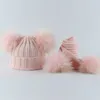 Halsdukar lindar barn riktigt naturlig päls pompom hatt baby barn vinter stickad hatt och halsduk set pojkar flickor 4 stycken pom beanie cap 231129