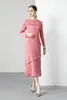 Casual klänningar god kvalitet 2023 franska elegant långärmad hög elastisk veck veckad ätlig trädklänning för kvinnor lyxfri storlek