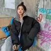 Kvinnor Down Parkas Winter Down Cotton Jacket Kvinnor Dragkedja Löst vadderad kappa Kvinnlig Solid Thicking Warm Puffer Parkas Jackor Black White 231128