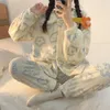 Womens Sleepwear coral velvet autumn and winter womens pajamas flannel thickened long sleeved lapel family service pajama set 231129