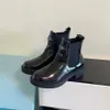 Botines Chelsea de lujo con plataforma y etiqueta triangular para mujer, botines de caballero negros, media bota gruesa de diseñador, zapatos sin cordones con parte superior alta para mujer