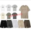 2024T-shirts Moda Ess Camisetas Mens Mulheres para Venda Designers Tees Tops Homem Casual Peito Carta Camisa Luxurys Roupas Rua Shorts Manga Camisetas