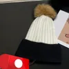 Cappelli firmati da uomo e da donna Berretto da uomo e da donna Cappello termico lavorato a maglia autunno inverno Cofano di marca Cappello con teschio scozzese di alta qualità Berretto caldo di lusso