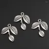 Hänghalsband 30st Silver Color Plated Zinc Eloy Charms Filigree Leaf Charm Diy Metal Armband Halsbandsmycken Fynd A289