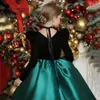 Princess Emerald zielone długie rękawy Flower Girl Sukienki 2024 Velvet V-Neck Blśnięte koraliki urodziny Pierwsze sukienki komunii