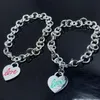 Europe America Fashion Armband Women Lady Silver Color Engraved 925 Brev med Heart Tag Pendant Armband228V