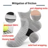 Men's Socks Men Sports Polyester Cotton Sweat Absorption Breathable Anti Skid Running Outdoor Hiking Sport Sock Air Permeability