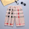 Mens Beach luxurys Diseñadores moda ocio Chándales Trajes de verano Camiseta Seaside Holiday Camisas Pantalones cortos Conjuntos Hombre Mujer Trajes de lujo Ropa deportiva Tamaño asiático M-3