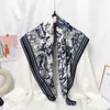 Foulards 90cm Foulards Femmes Châle Soie Satin Hijab Femme Bandana Carré Dames Foulard Wrap Paréo Foulard Foulard Silencieux Écharpe Cravate J230428