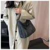 Kvällspåsar y2k koreanska harajuku khaki axelväska vintage estetik handväska goth grunge hobo messenger crossbody reser stor tote 231128