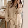 Damesslaaplounge Kaii Damespyjama Koreaanse mode Zoet 2-delig Herfstnachtkleding Lange sle-topbroek Pijamas Set voor dameskleding Thuis L231129