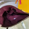 2023 Дизайнерские женские сумки для мессенджера квадратная кавинка женская сумочка сумки для плеча самая горячая золотая монетная метка сезона Hobo Hippie Oil Wax Colfsiel