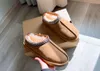 Australia klasyczne buty śnieżne Designer Ultra Mini Slipper Dealworld Women Walk But Winter Fur Plush Satynowe botki kostki Yumomm Uggsity 432