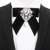 Papillon Cravatta Abiti da uomo di lusso per banchetti d'affari Abiti Camicia Gioielli Velluto Nastro di strass Papillon Accessori da sposa Regali