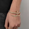 Braccialetti da uomo Hiphop Gioielli Bracciale con spada croce zircone Bange Bracciale in oro da uomo con croce