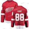 Camisa dos Red Wings Patrick Kane 2023-24 Dylan Larkin Moritz Seider Alex DeBrincat Michael Rasmussen David Perron Lucas Raymond J.T. Compher Ville Husso Matt Luff