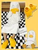 Party Dekoration Cartoon Elizabeth Duck Pyjamas Flanell Schlafsack Decke Lustige Kapuzenkleidung Halloween Geburtstag Cosplay Costu6743119