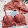 Sexy Set Logirlve Borduren Ondergoed Kanten Beha Diepe V Dikke Katoenen Vrouwen Push Up Bh en Slipje Merk Lingerie 231129