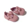 First Walkers Cute Bow Girl Baby Shoes Lente herfsttijd Toddler Soft Sole Nonslip Princess 018 maanden 231128