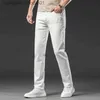 Mäns jeans 2022 Ny klassisk stil Mäns vita jeans män bomull casual affär stretch smal fit denim byxor modemärke byxor l231129