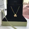 Four Leaf Clover Necklace Designer Jewelry Set Frivole Pendant Necklaces Bracelet Stud Earring Gold Silver Mother of Pearl Green F292v