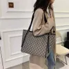 66% de réduction sur les sacs à la mode 2022 Nouveaux sacs à main de designer Version haute Sensation avancée Grande capacité Nouvelle mode polyvalente pour femmes ATM236U