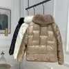 Women's Vests 2023 Real Fur Collar Winter Women 90 White Duck Down Jacket Ladies Short Warm Puffer Coat Female Loose Vintage Parka 231128