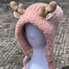 Berretti Cappello a cuffia lavorato a maglia con corna di Natale Donna Autunno e inverno Protezione per le orecchie calda Cravatta con cuciture in lana di agnello Paraorecchie antivento