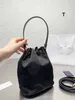 Mini sac seau classique sacs de créateurs femmes sac à main noir sac à bandoulière de luxe sacs à bandoulière design pochette décontractée