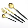 Set di stoviglie Western 16Pcs Set di posate in oro Coltello Forchetta Cucchiaio Stoviglie 18/10 Cucina in acciaio inossidabile Cena Posate