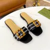 Sommer-Frauen-Sandalen Mode und bequeme römische Hausschuhe Designer-lässige und schöne Mädchen-Flatsole-Blumenschuhe