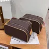 Designer Double zipper men travelling toilet bag women wash large capacity cosmetic bags toiletry Pouch makeup bags Cases Brown fl215m