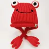 Beanie/Skull Caps Parent-child Cute Frog Hat Autumn and Winter Warm Knitted Wool Hat Bonnets for Women and Men Cartoon Fisherman Caps 231128