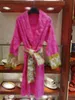 Robe Classic Kimono Vercace Unisex Bademantel Luxus 7 Baumwollfarben Marke Nachtwäsche Designer Warmes Paar Badebad zu Hause Bademäntel 255