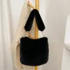 Sacs de soirée Autumnwinter pour femmes sac à main en peluche dame coréenne coréen mignon sac d'épaule en fourrure 231128