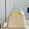 Designer handväska äkta läder axelväska lyxiga crossbody väska delikat knockoff tote väska med box yl183