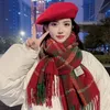 Sciarpe Inverno Donna Sciarpa calda e spessa Donna Scialli con nappe Avvolge Coperta lunga Regalo di Natale Rosso Verde Plaid Moda carina 231128