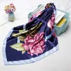 Halsdukar Fashion Floral Print Hair Sharf For Women Silk Satin Kerchief Hijab Scarfs 9090cm Square Shawl Pannband Sufes för damer 2021 J230428