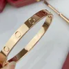 Love Bangl Bangl 18K Bracciale d'oro da uomo per donna designer 16 17 18 cm T0P T0P di qualità più alta di alta qualità Fashion Designer di marchi di lusso 014